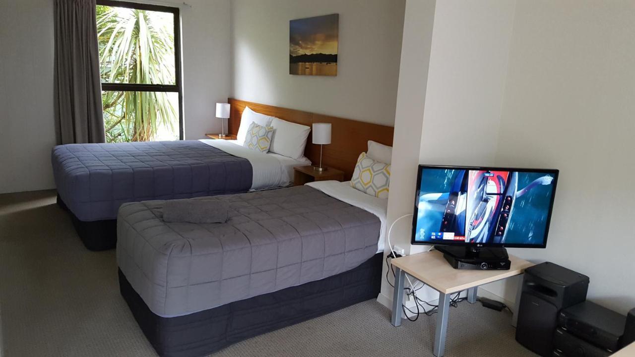 Akaroa Waterfront Motels Exterior photo