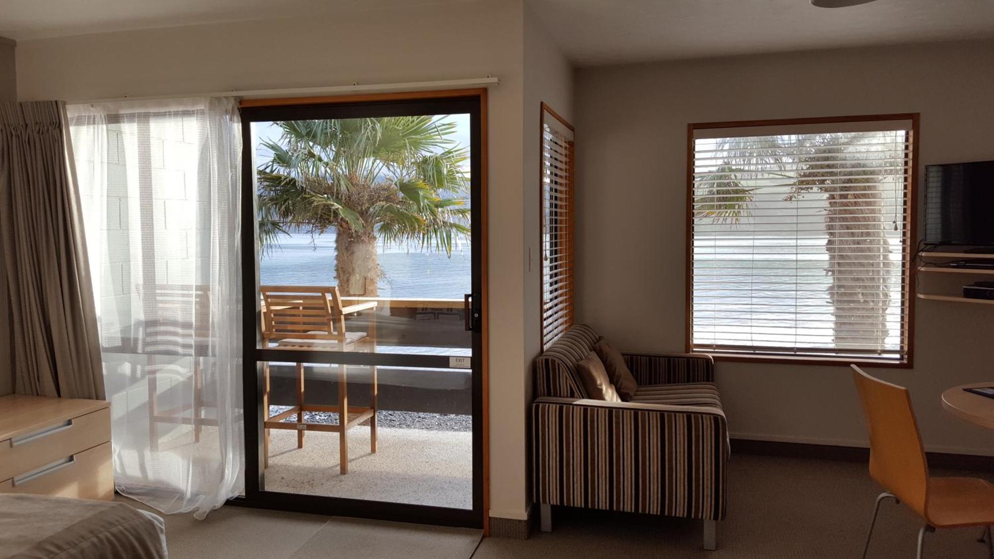 Akaroa Waterfront Motels Exterior photo